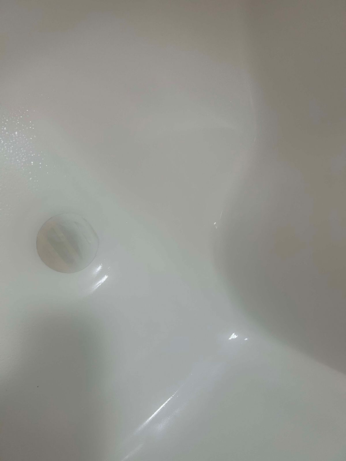 Fiberglass bathtub repair services in High Point